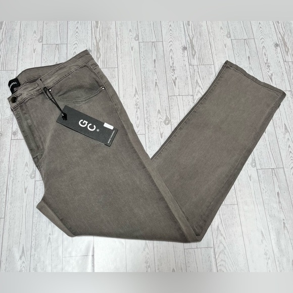 Good Counsel Men's Thurmond Tapered Jean Washed Gray Size 44x29 - Picture 1 of 13